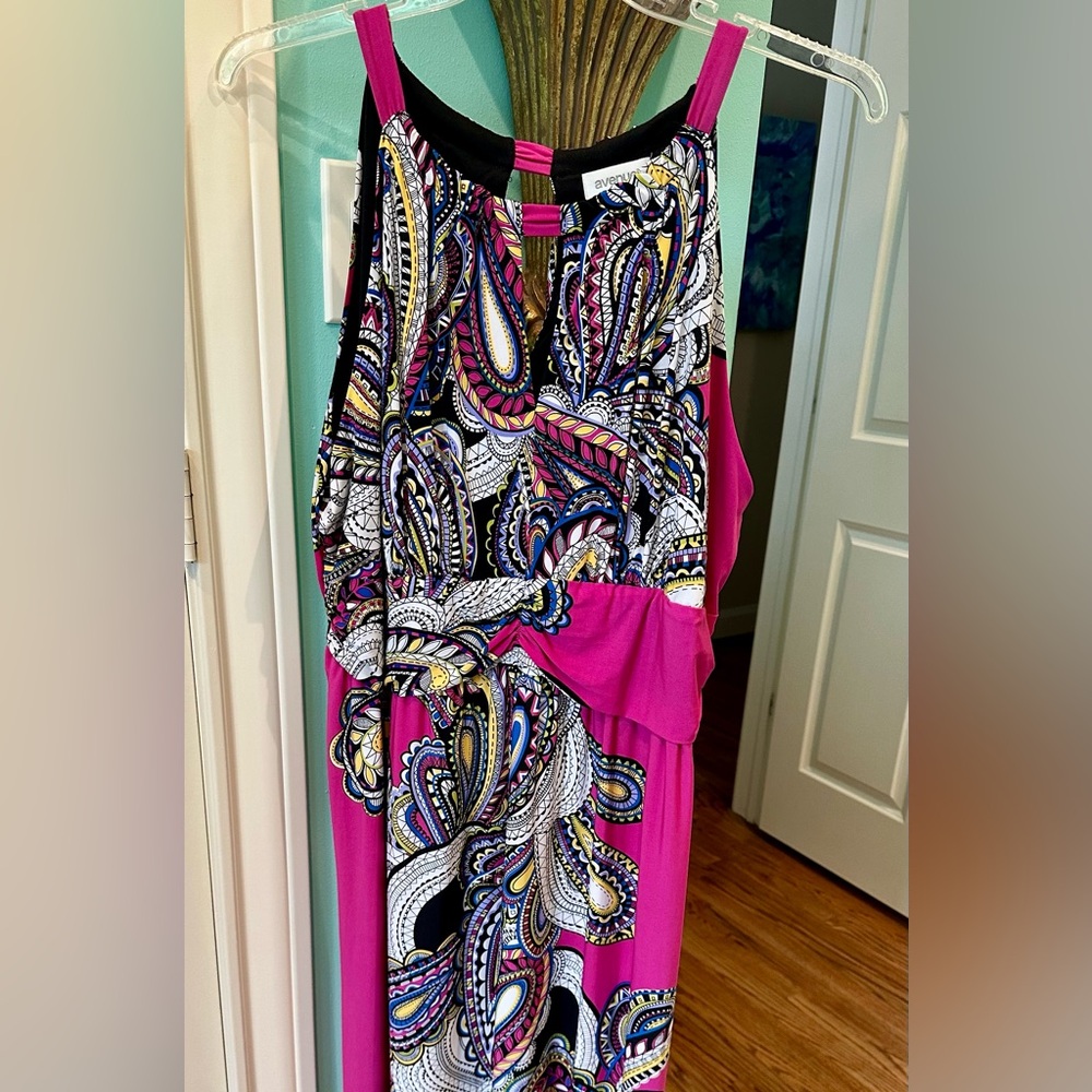 Avenue Black and Multicolor Dress